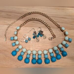 Elegant Blue and Goldtone Necklace and Earring Set
